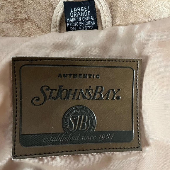 St John’s Bay Women’s 100% Genuine Leather Jacket - Picture 3 of 5